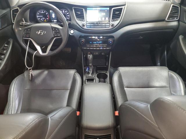  HYUNDAI TUCSON 2017 Srebrny