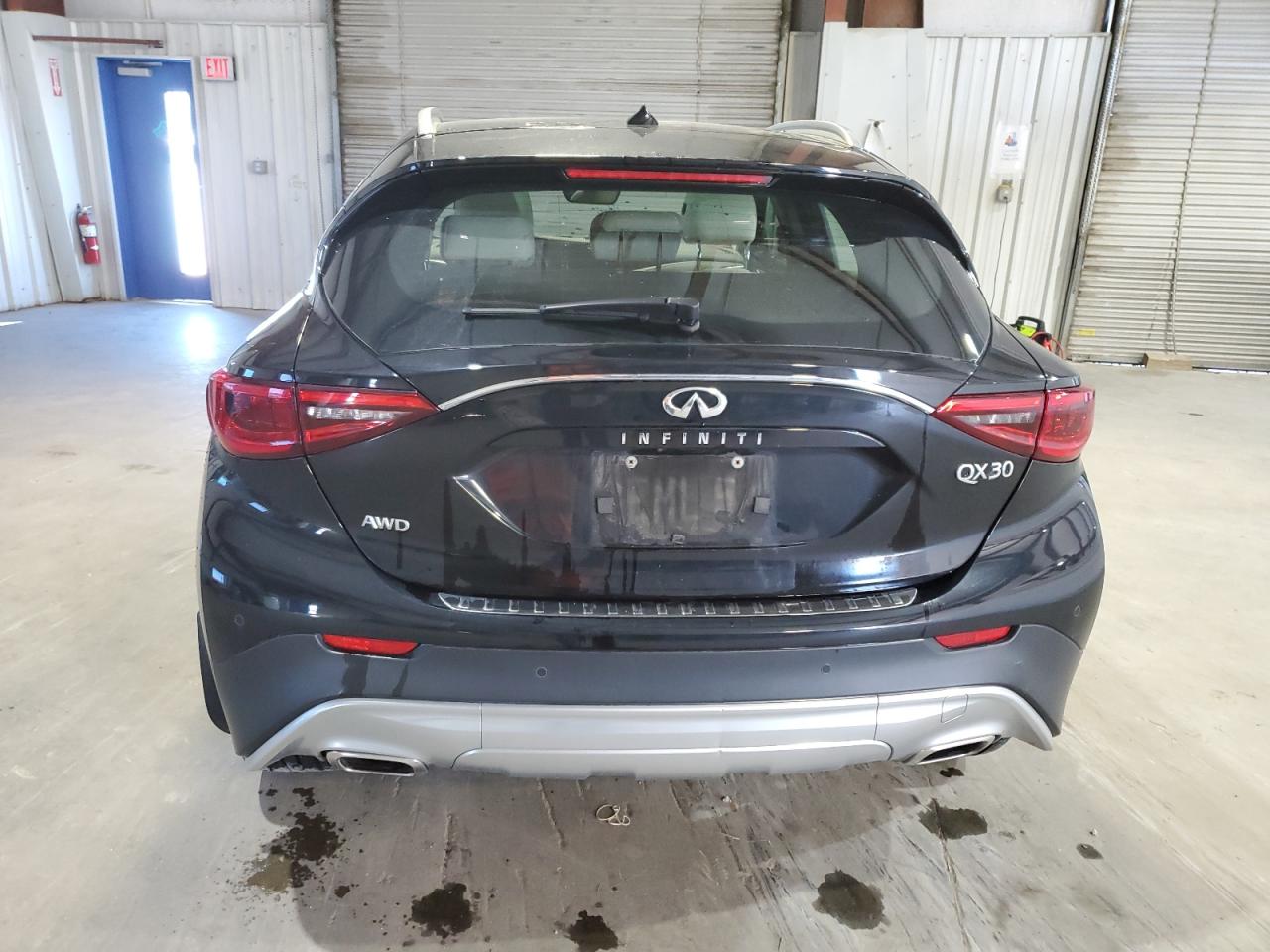 2017 Infiniti Qx30 Base VIN: SJKCH5CR9HA030811 Lot: 54184425
