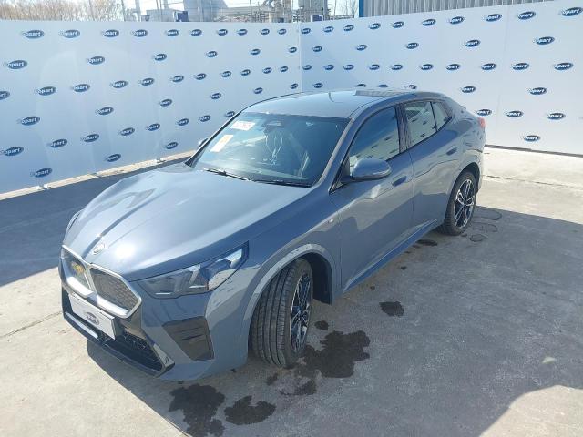 2025 BMW IX2 EDRIVE