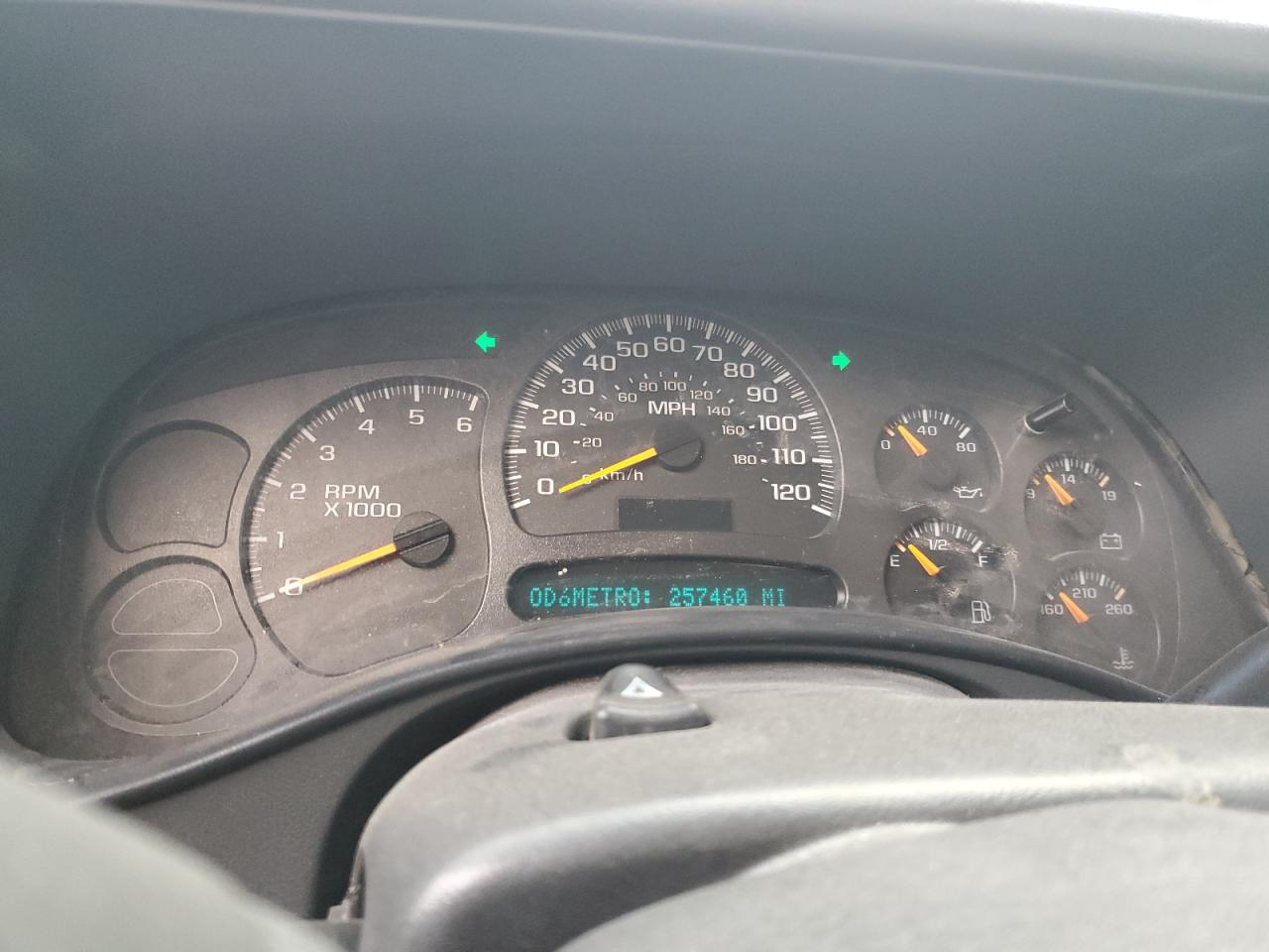 2003 Chevrolet Tahoe C1500 VIN: 1GNEC13Z43R163576 Lot: 50823645