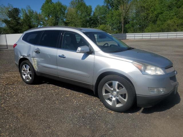  CHEVROLET TRAVERSE 2012 Silver