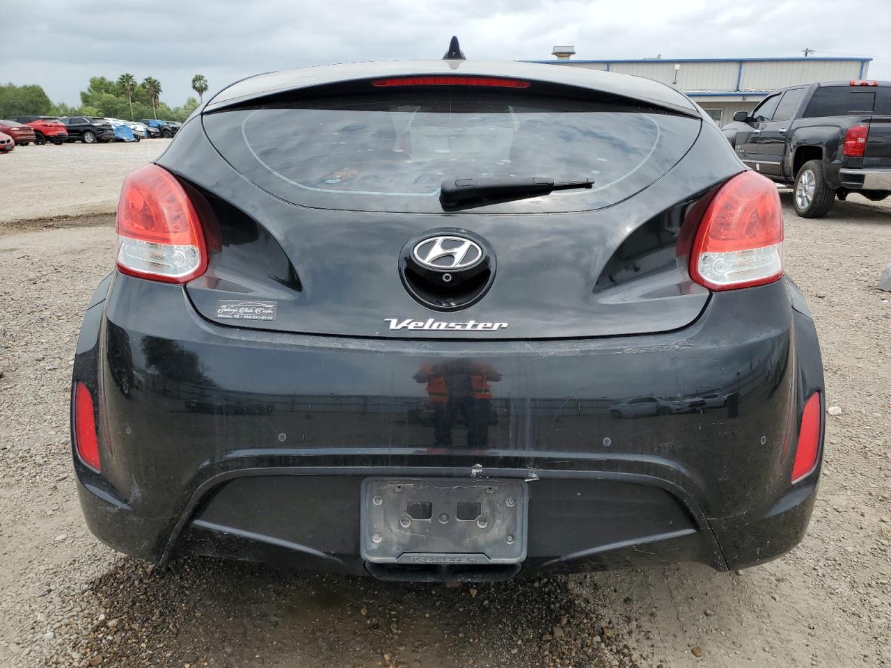 2014 Hyundai Veloster VIN: KMHTC6AD0EU188863 Lot: 54750925