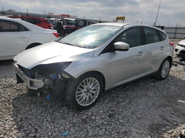  FORD FOCUS 2012 Серебристый
