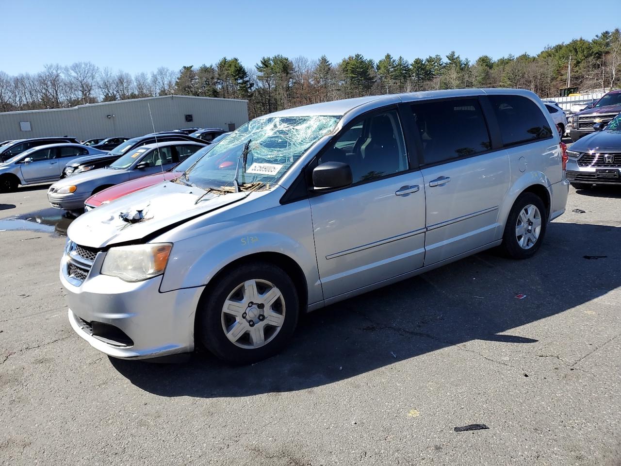 2011 Dodge Grand Caravan Express na sprzedaż w Exeter, RI - All Over