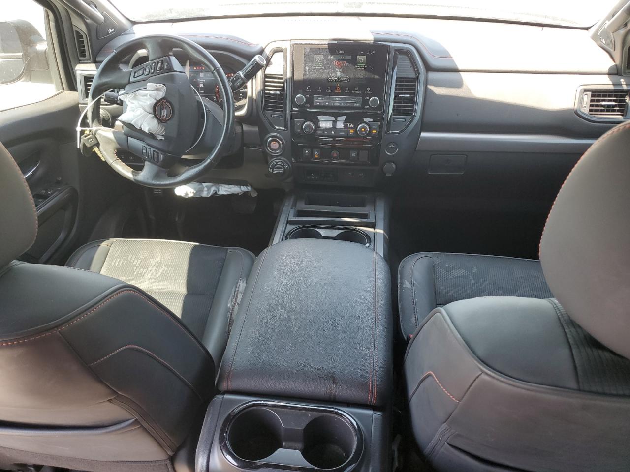 1n6aa1ed2pn115843 1N6AA1ED2PN115843 2023 Nissan Titan Sv