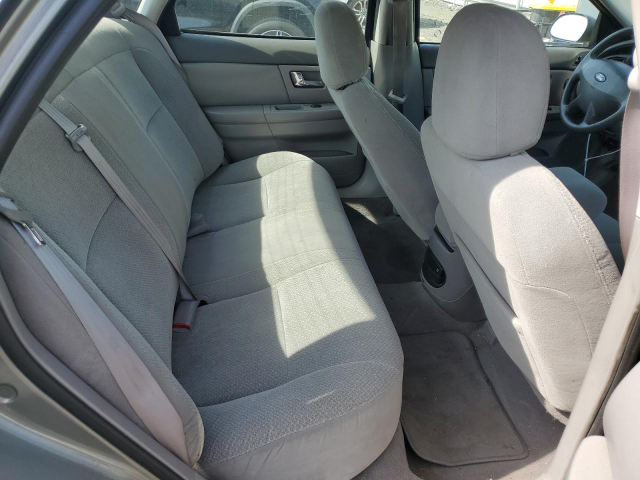 2001 Ford Taurus Lx VIN: 1FAFP52U41G270981 Lot: 55169045