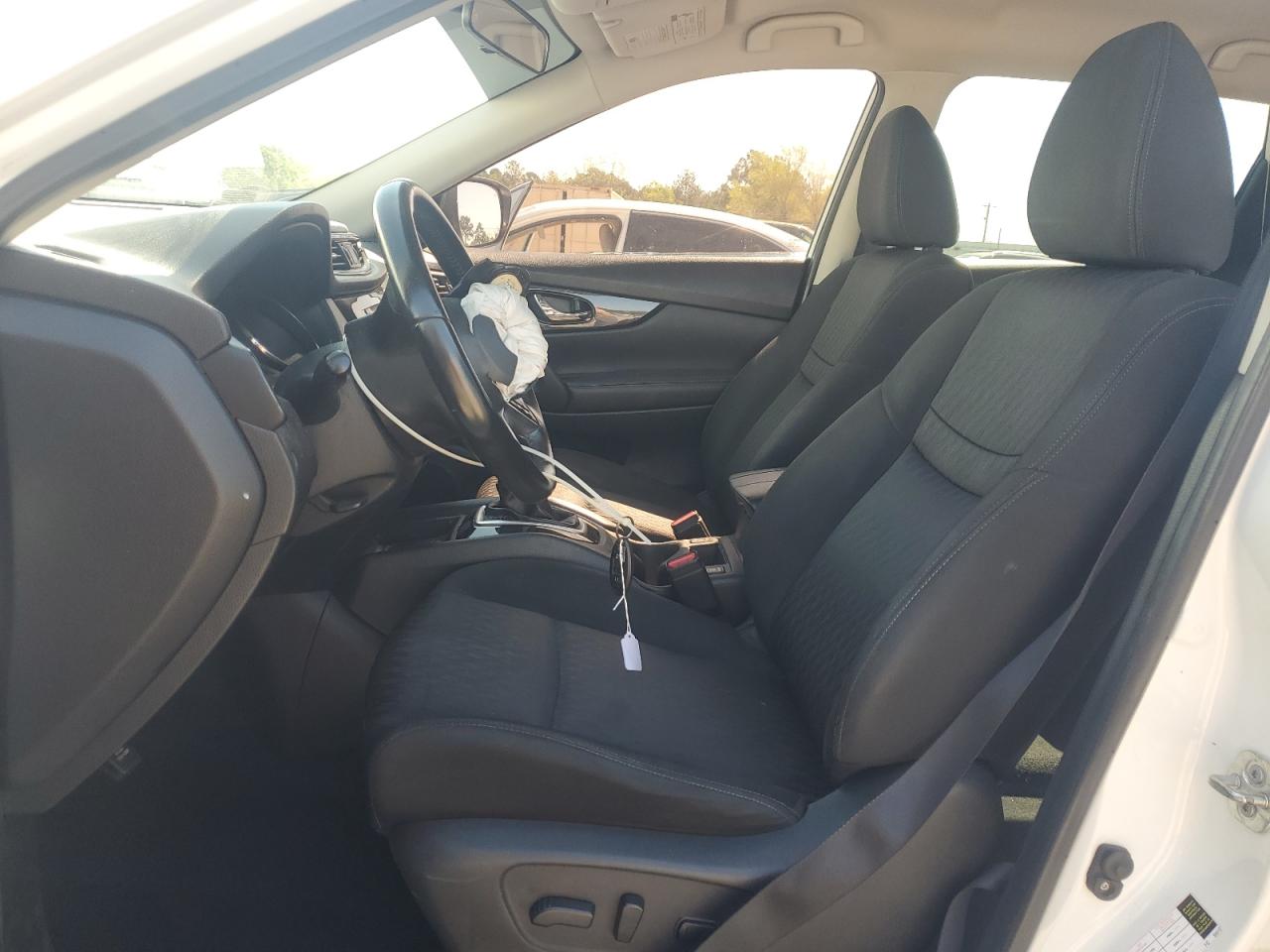 2018 Nissan Rogue S VIN: KNMAT2MT2JP565113 Lot: 52349195