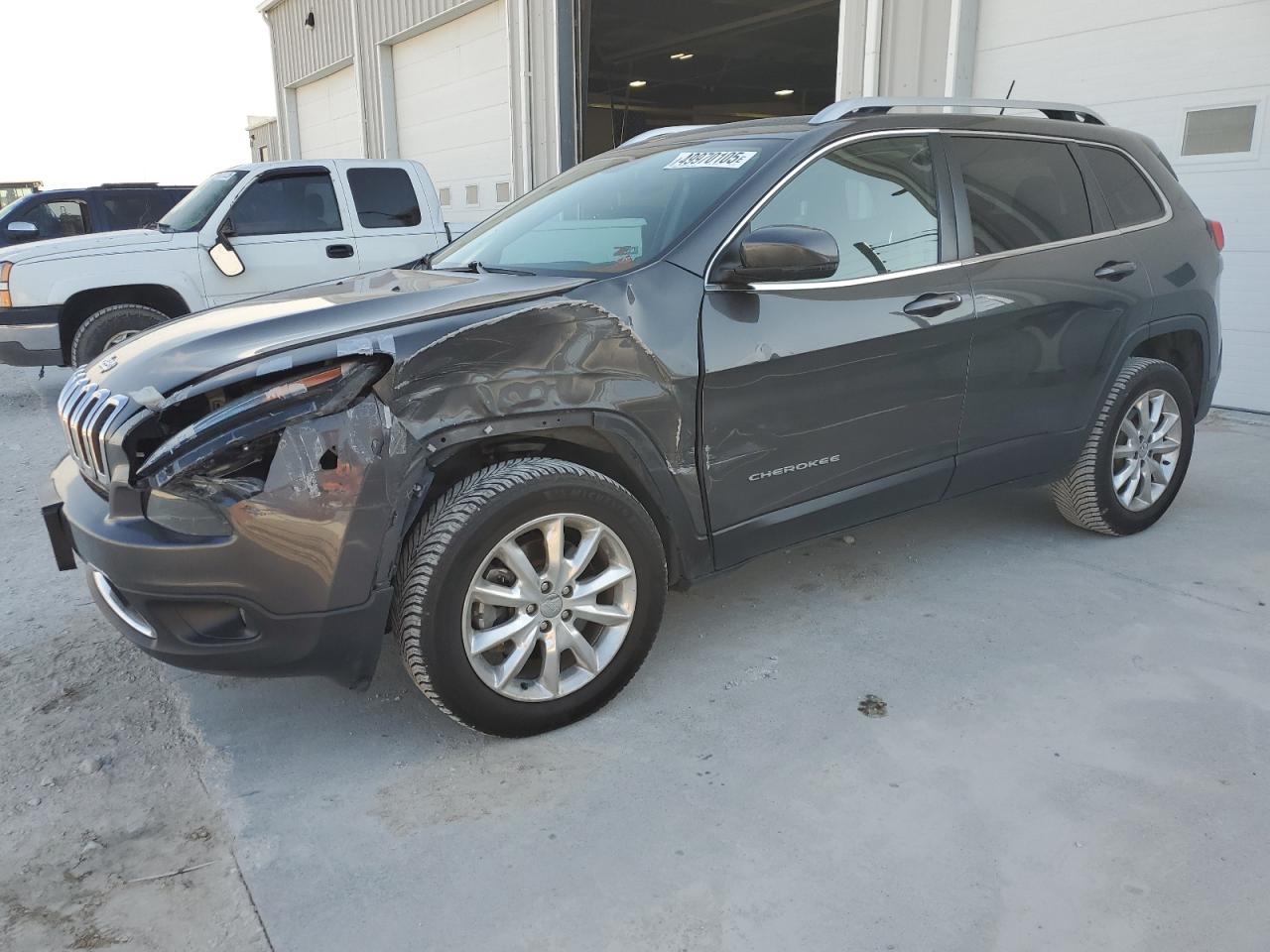 2014 Jeep Cherokee Limited for Sale in Greenwood, NE - Front End