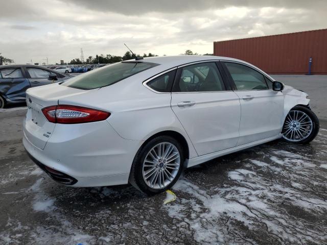  FORD FUSION 2015 Biały