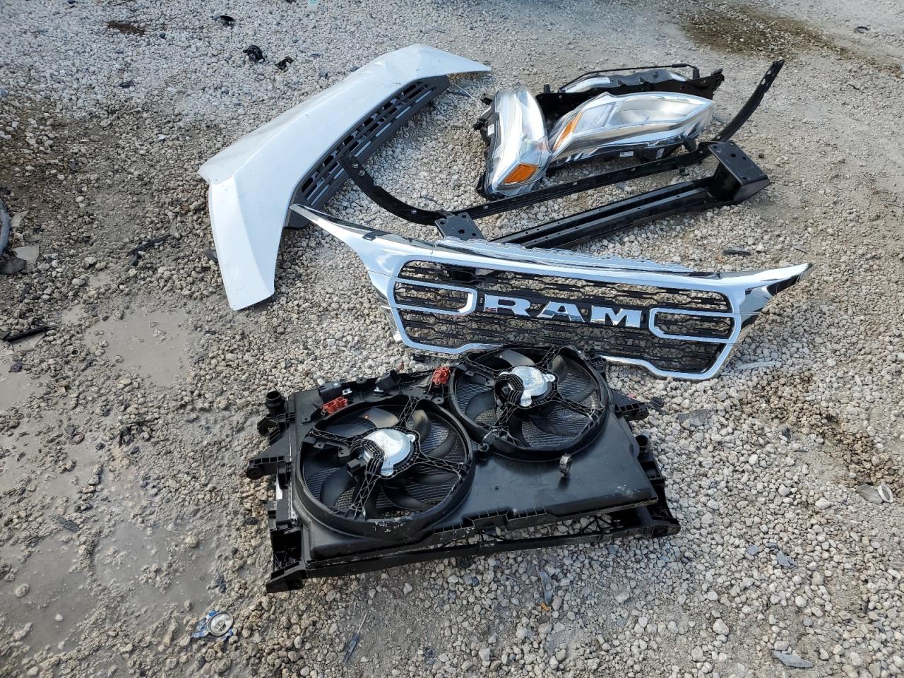 2025 Ram Promaster 2500 2500 Standard VIN: 3C6LRVVG3SE516067 Lot: 54052965