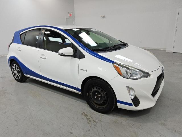  TOYOTA PRIUS 2016 Белы