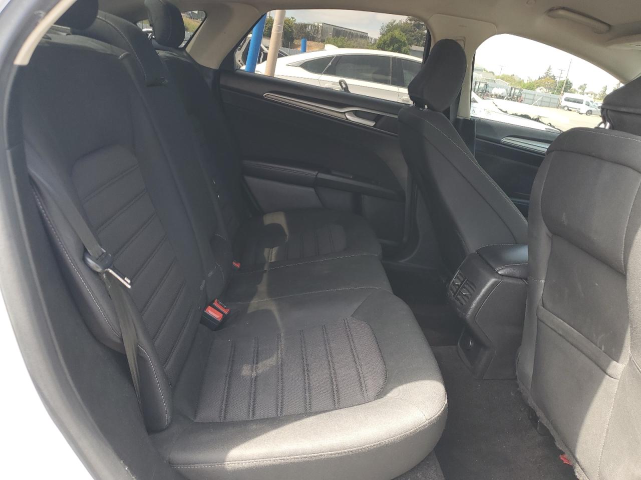 2020 Ford Fusion Se VIN: 3FA6P0LU5LR154007 Lot: 53574815