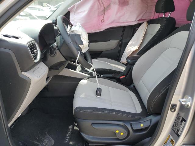  HYUNDAI VENUE 2024 Silver