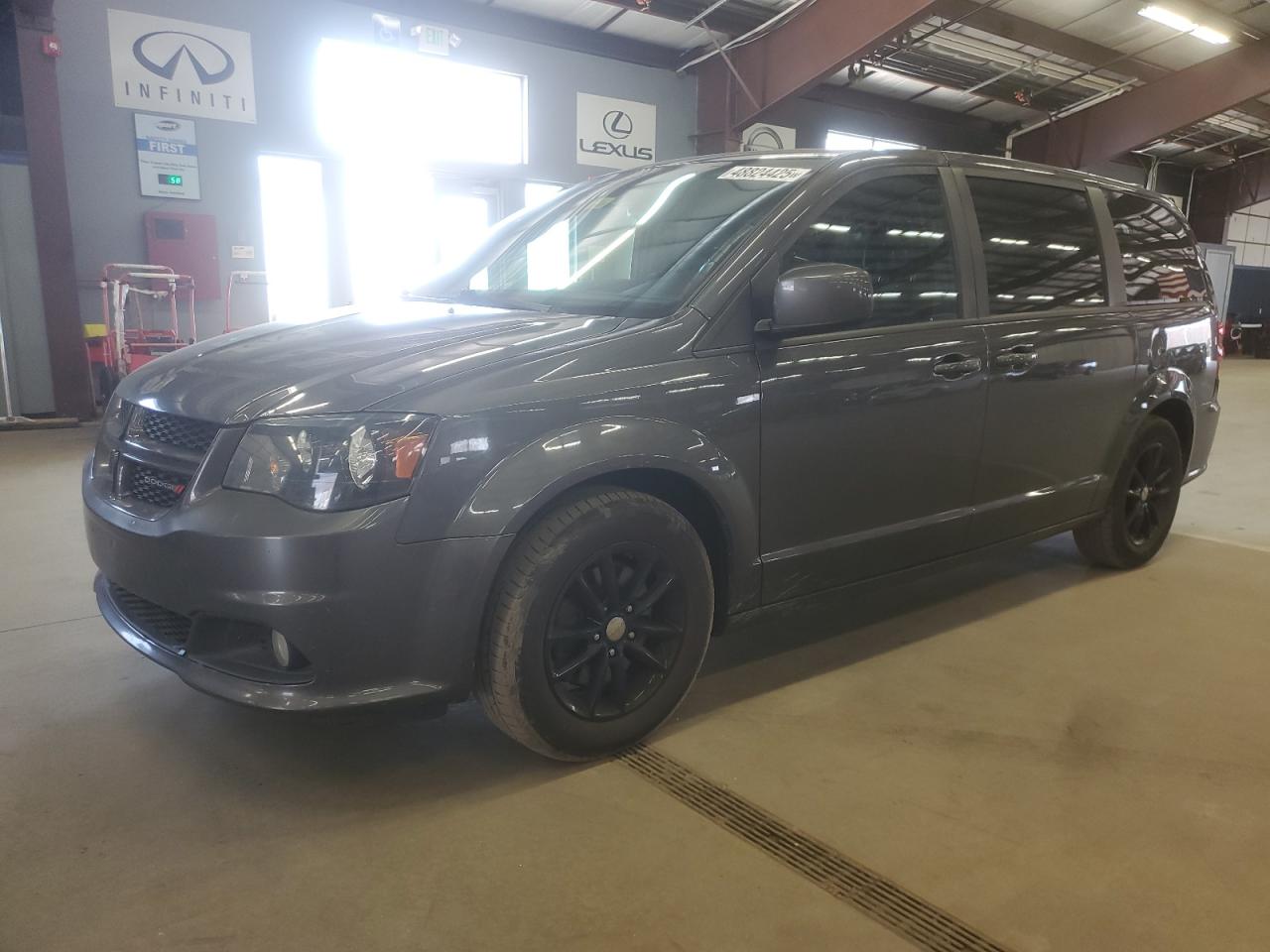 2019 Dodge Caravan - Image 1