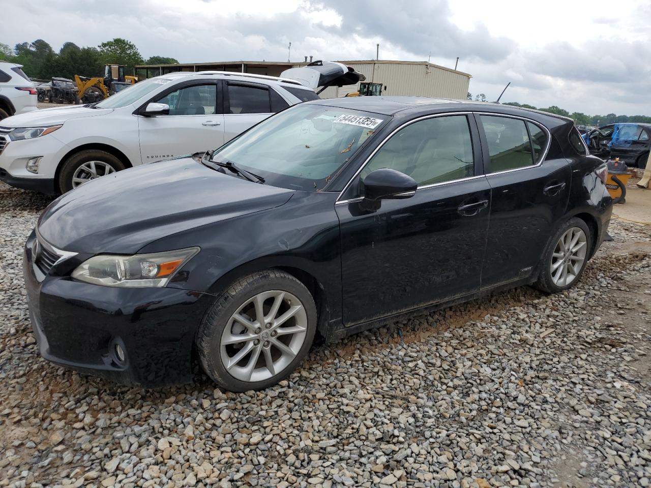 2011 Lexus Ct 200 for Sale in Tanner, AL - Minor Dent/Scratches