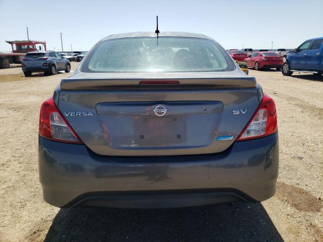  NISSAN VERSA 2016 Сірий