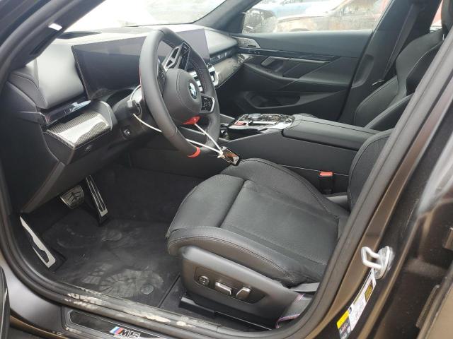 BMW M5 2025 Серый