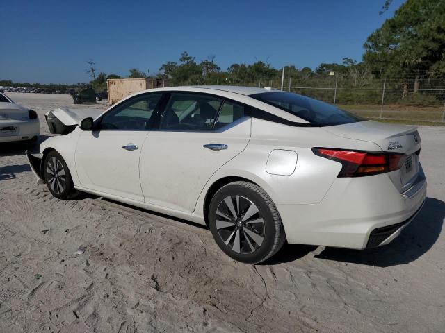  NISSAN ALTIMA 2019 White
