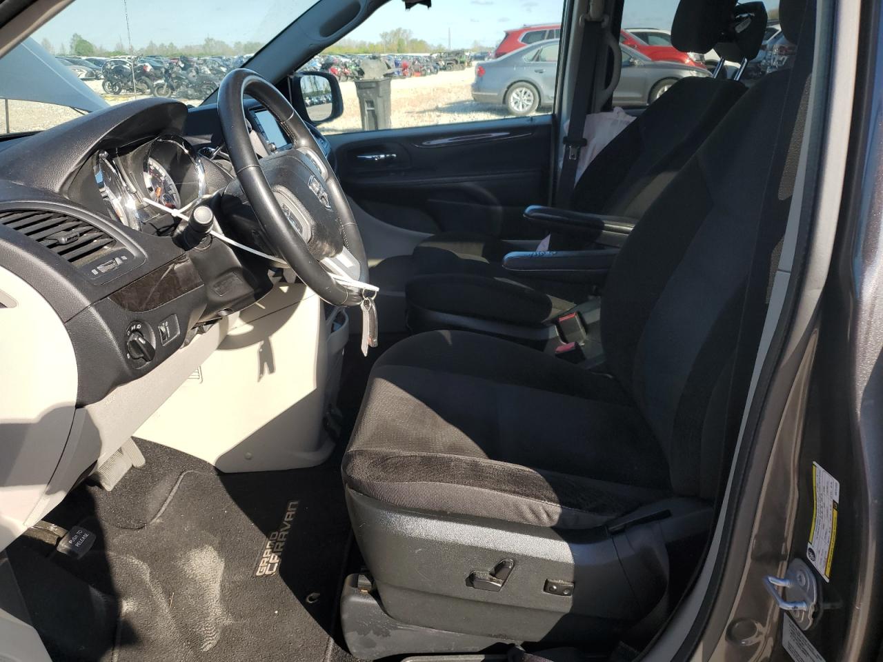 2c4rdgbg0hr731222 2C4RDGBG0HR731222 2017 Dodge Grand Caravan Se