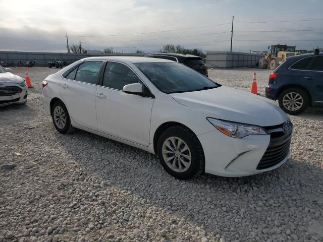  TOYOTA CAMRY 2017 White