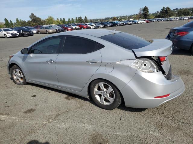Седани HYUNDAI ELANTRA 2014 Сріблястий