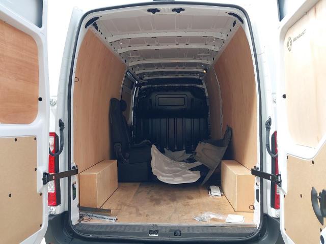 2024 RENAULT MASTER LM3
