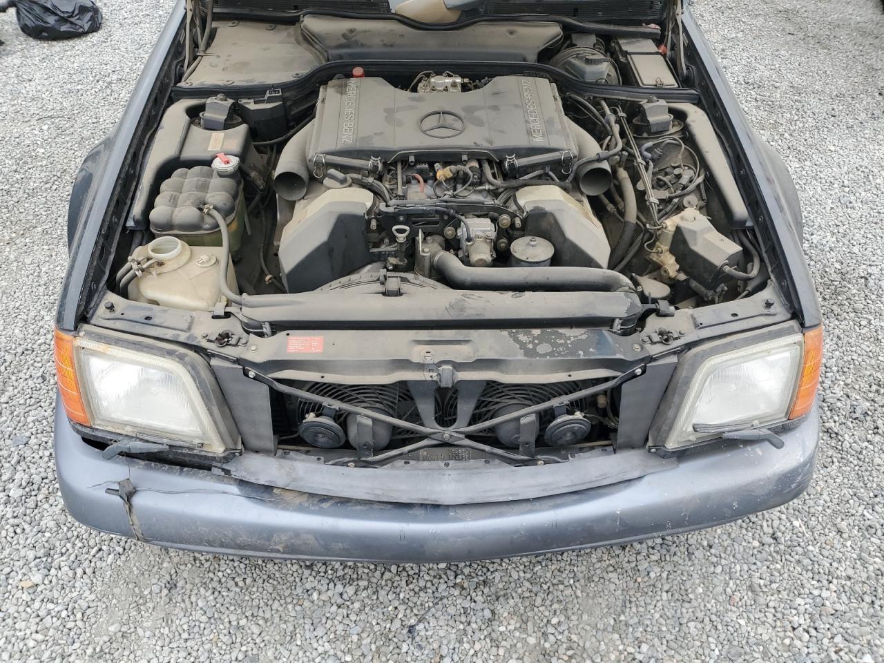 1990 Mercedes-Benz 500 Sl VIN: WDBFA66E2LF013247 Lot: 53387305