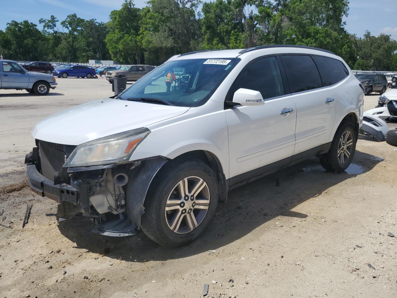 2017 Chevrolet Traverse Lt for Sale in Ocala, FL - Front End