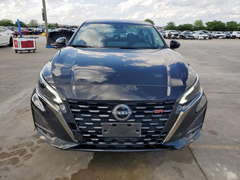  NISSAN ALTIMA 2024 Czarny
