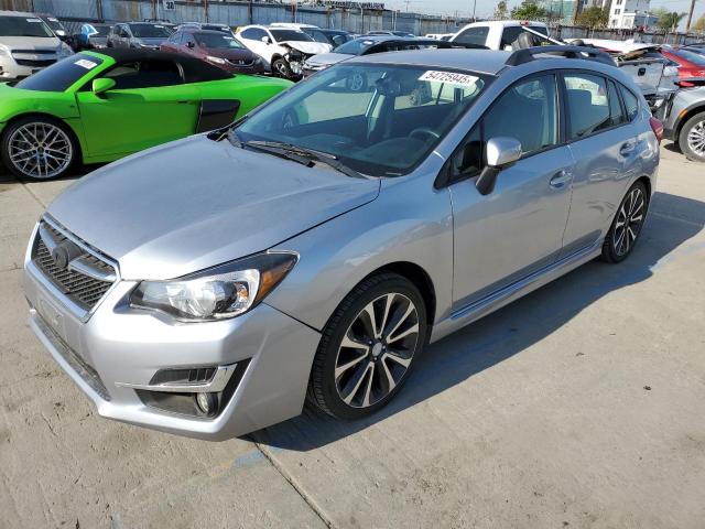Crossovers SUBARU IMPREZA 2016 Srebrny