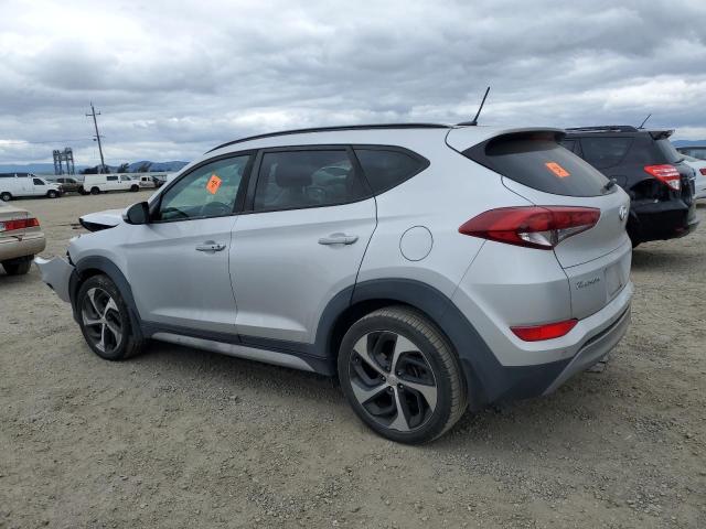  HYUNDAI TUCSON 2017 Серебристый