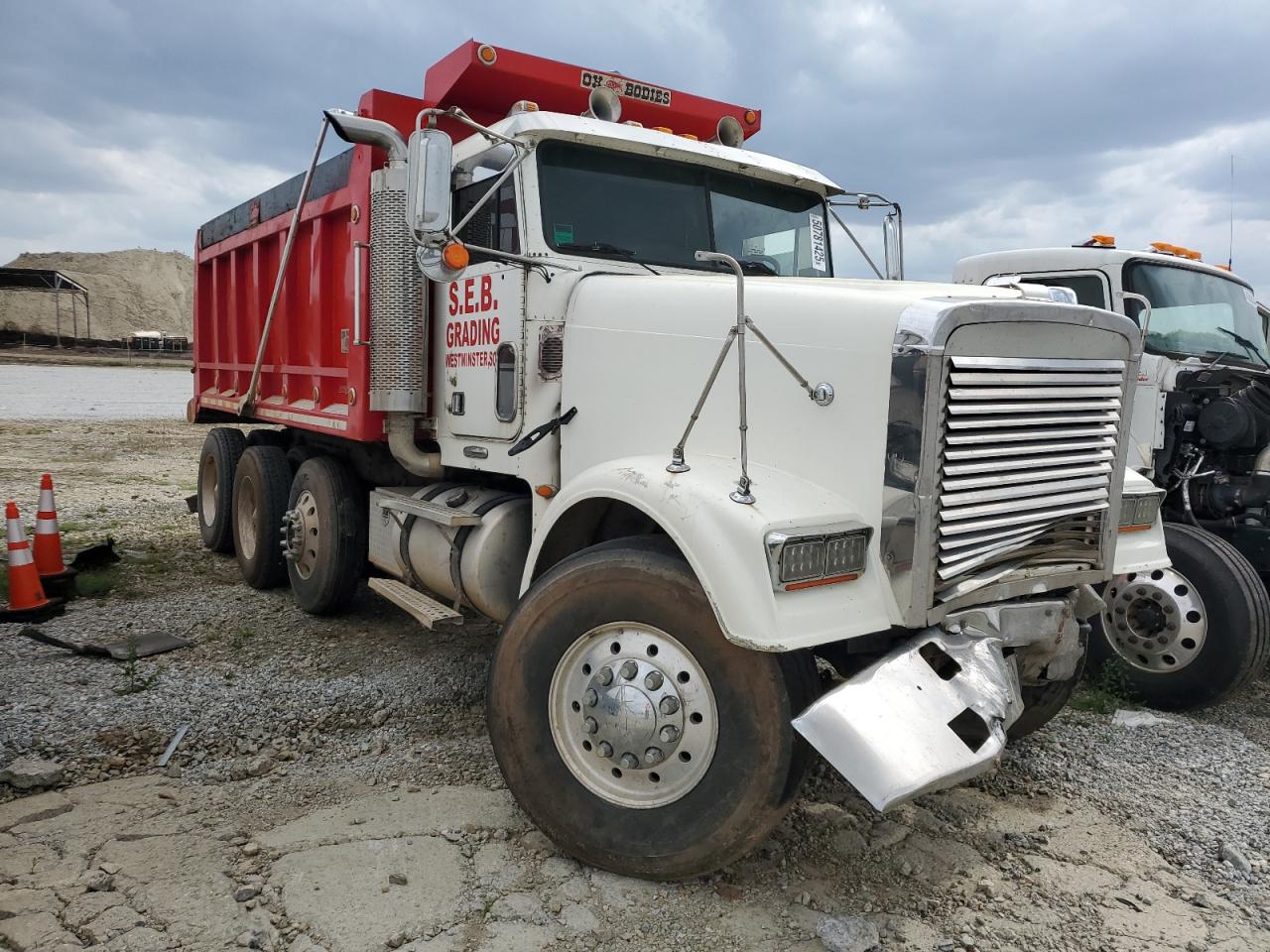 2005 Freightliner Fld120 Dump Truck de vânzare în Gainesville, GA - Front End