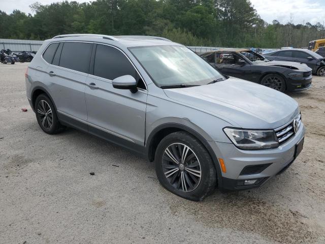  VOLKSWAGEN TIGUAN 2019 Srebrny