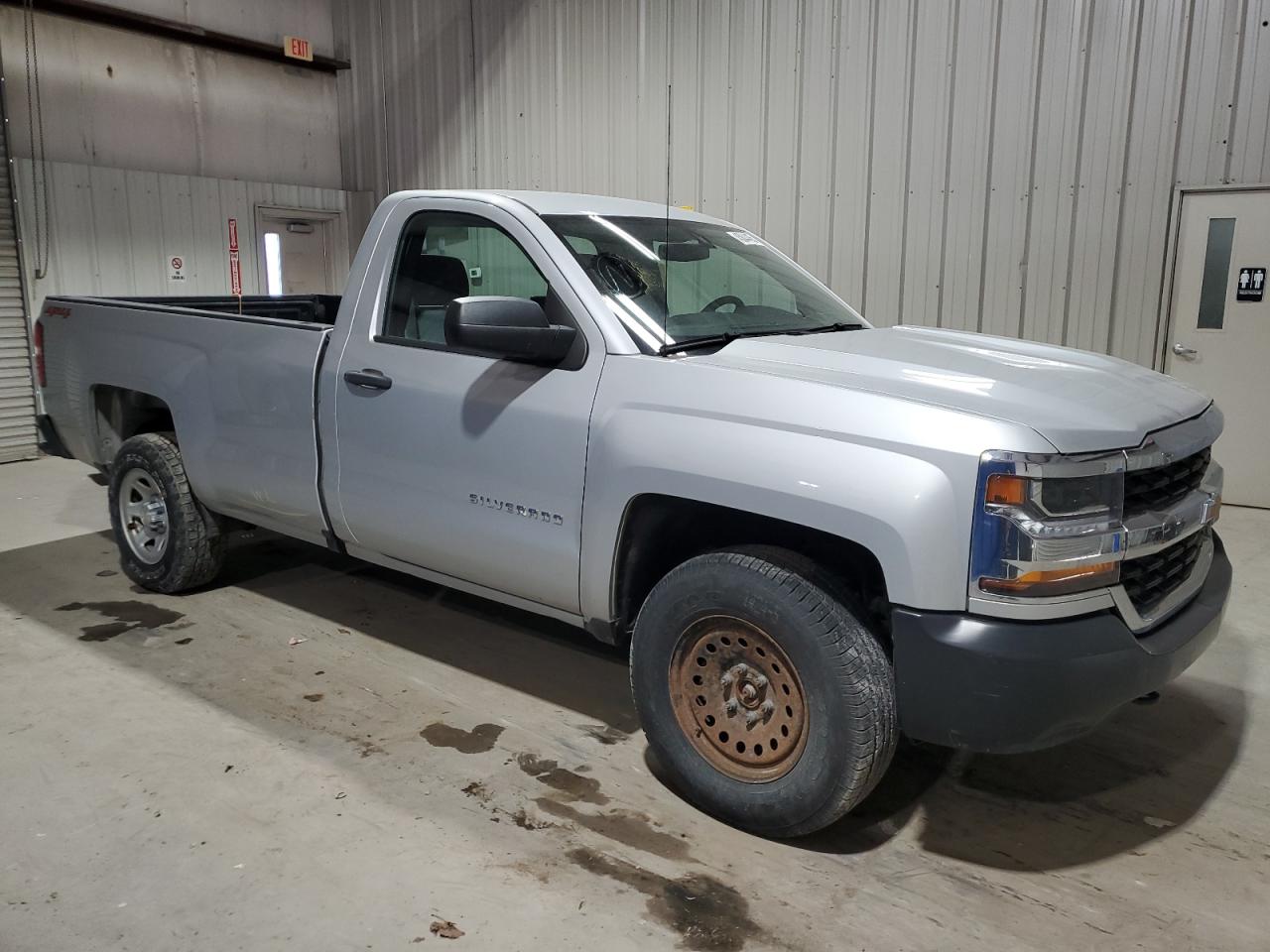 2018 Chevrolet Silverado - Image 4