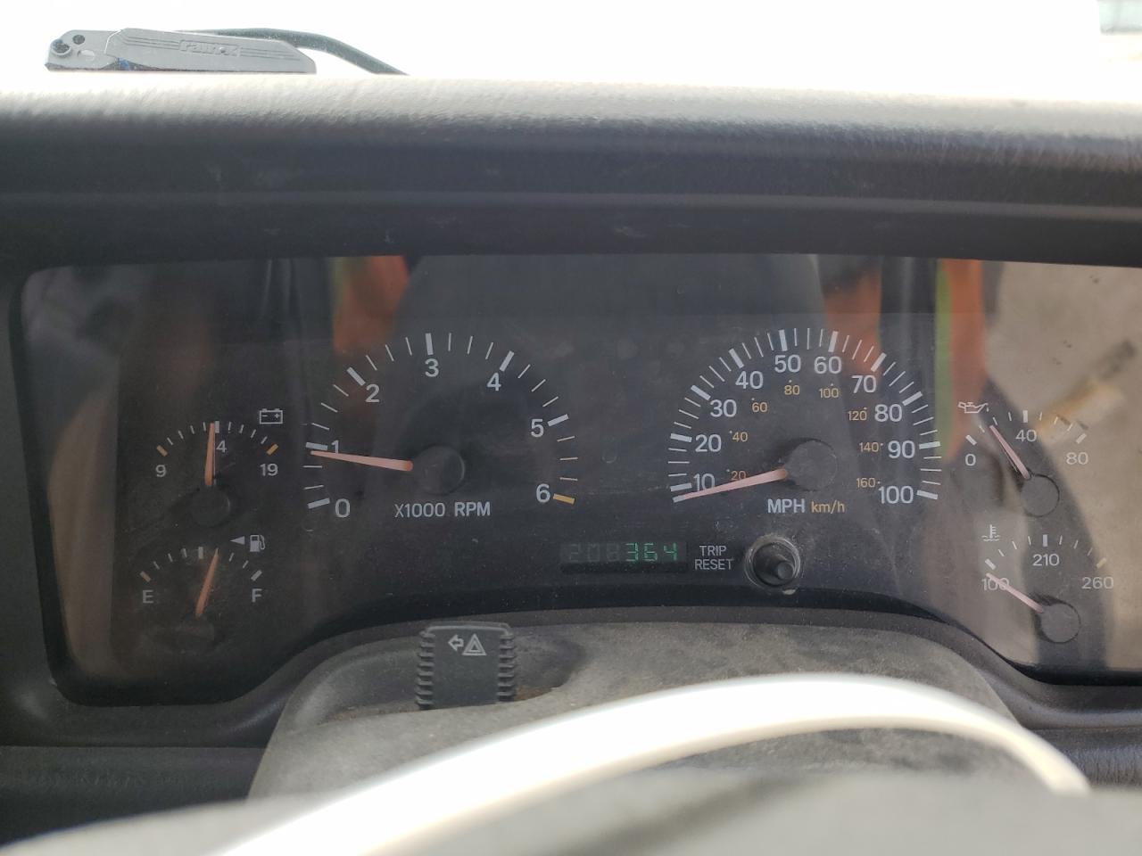 2000 Jeep Cherokee Se VIN: 1J4FN28S2YL583205 Lot: 52955855