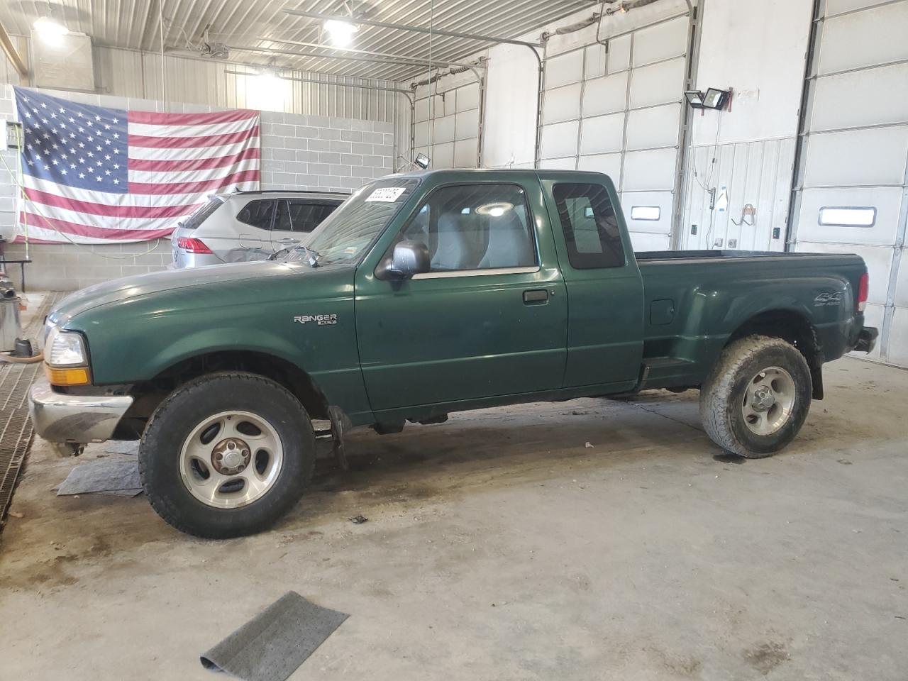 2000 Ford Ranger Super Cab იყიდება Columbia-ში, MO - Front End