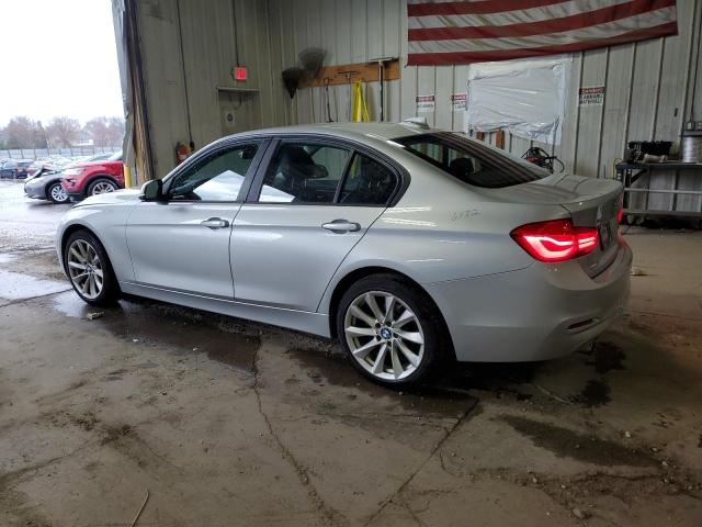  BMW 3 SERIES 2018 Srebrny