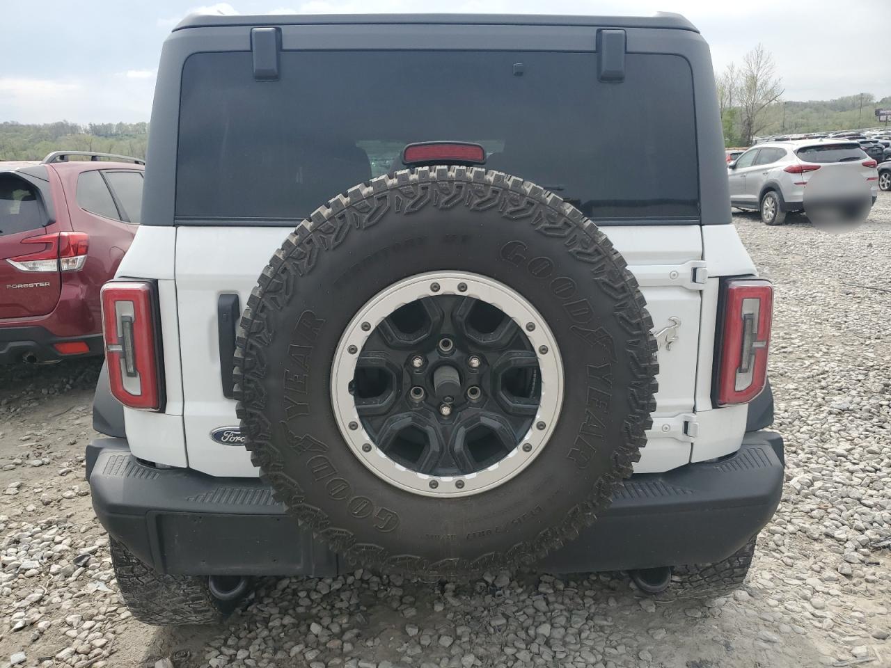 2022 Ford Bronco Base VIN: 1FMEE5DH4NLB15044 Lot: 54533765