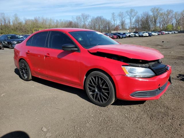  VOLKSWAGEN JETTA 2014 Czerwony
