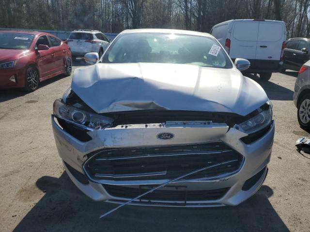  FORD FUSION 2016 Silver
