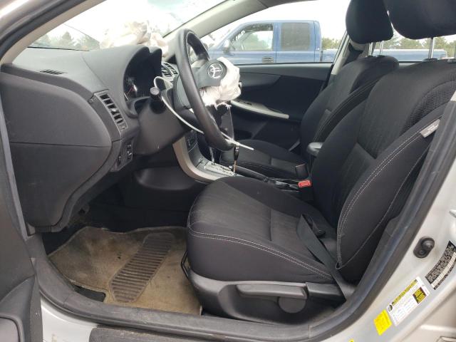  TOYOTA COROLLA 2013 Серебристый