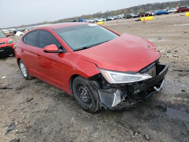  HYUNDAI ELANTRA 2019 Красный