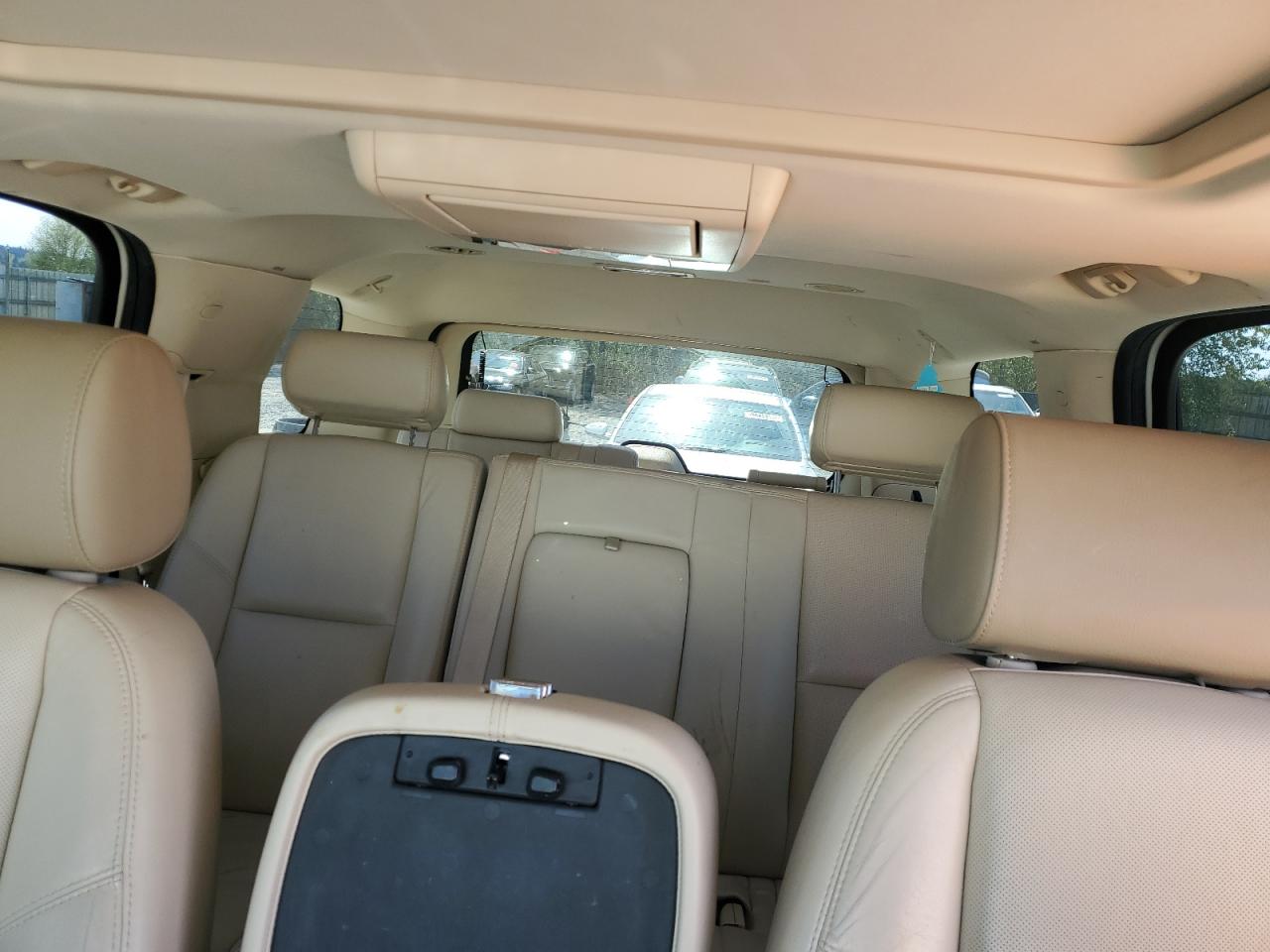 2007 Cadillac Escalade Luxury VIN: 1GYFK63867R288275 Lot: 53152595