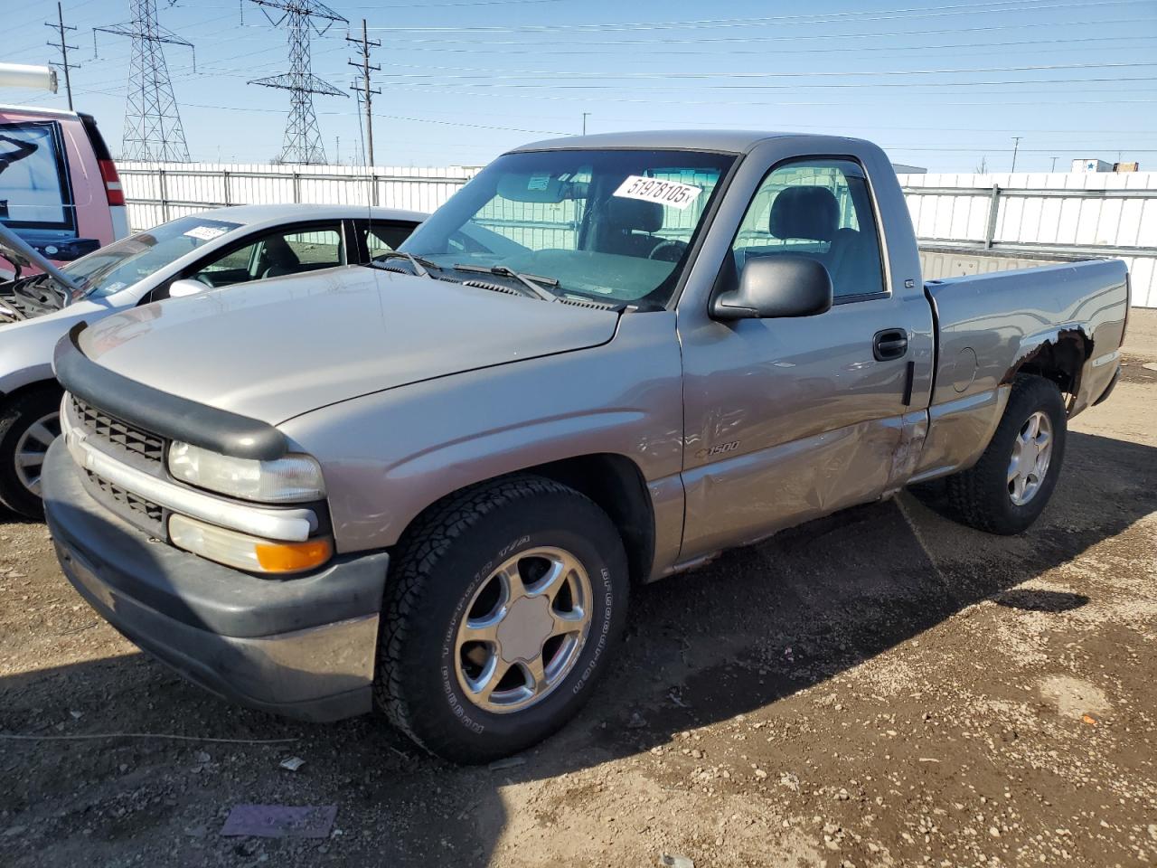 2002 Chevrolet Silverado C1500 for Sale in Elgin, IL - Side