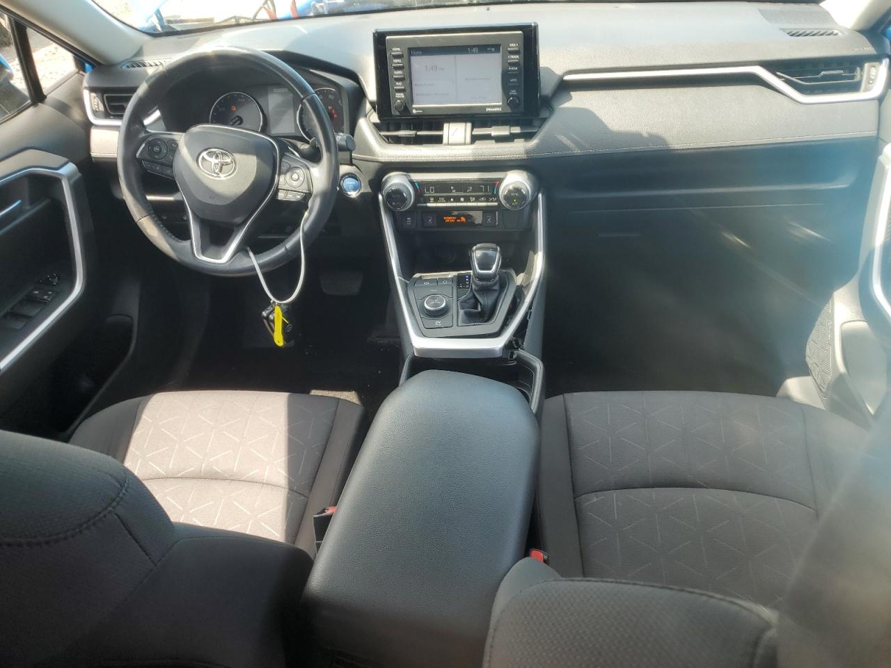 2020 Toyota Rav4 Xle VIN: JTMRWRFV6LJ046444 Lot: 54439325