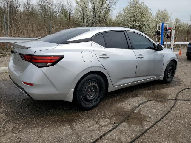  NISSAN SENTRA 2022 Srebrny