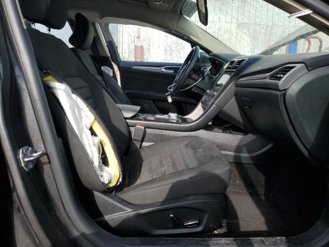  FORD FUSION 2018 Szary