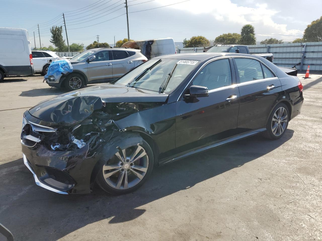 2014 Mercedes-Benz E 350 4Matic na sprzedaż w Miami, FL - All Over