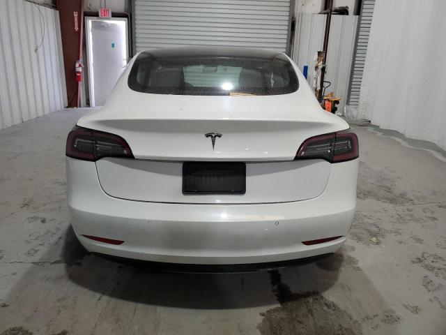  TESLA MODEL 3 2022 Biały