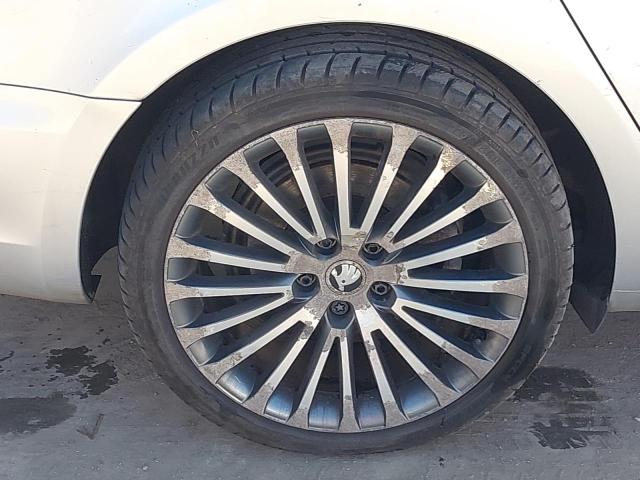 2013 SKODA SUPERB ELE